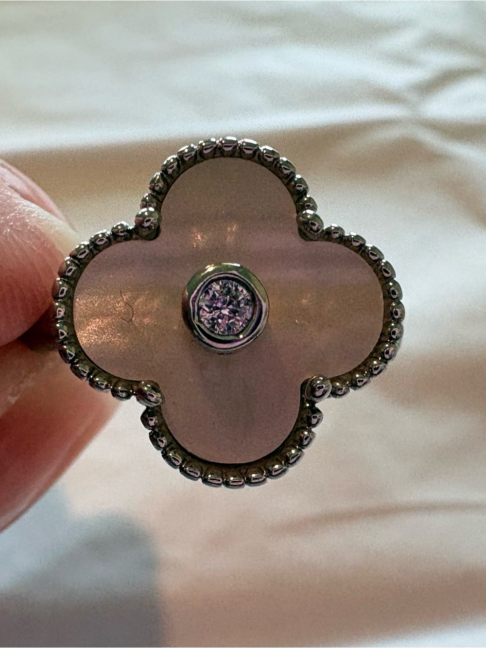 Silver Clover-Shaped ring with Center Crystal